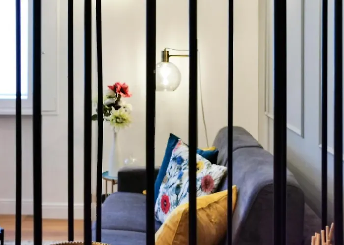 Chiclife Florentin - Downtown Apartment