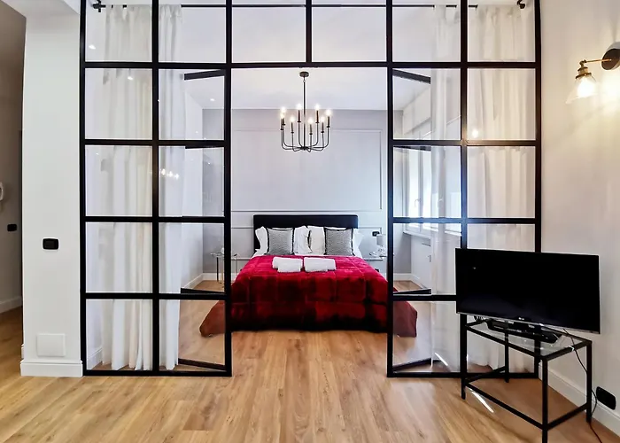 Chiclife Florentin - Downtown Apartment